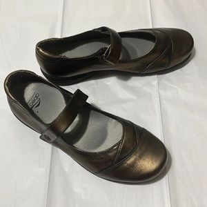 Abeo bronze Abby Mary Janes Shoes